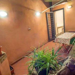 3* Pensión Intra' Residenza In Trastevere
